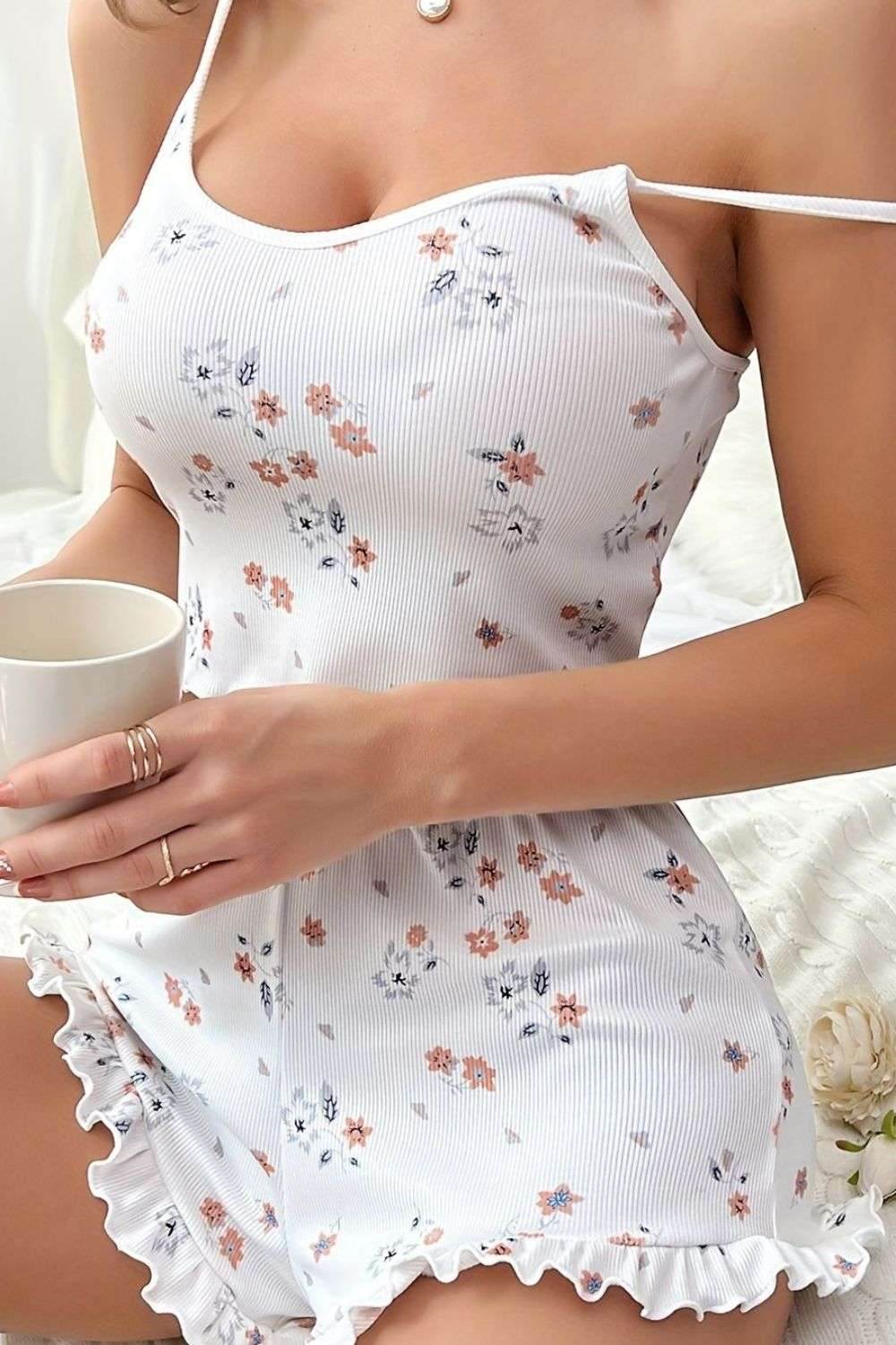 Womens Floral Print Pajama Set with Spaghetti Straps (Imported High Quality) - CondomsOutlet.Pk